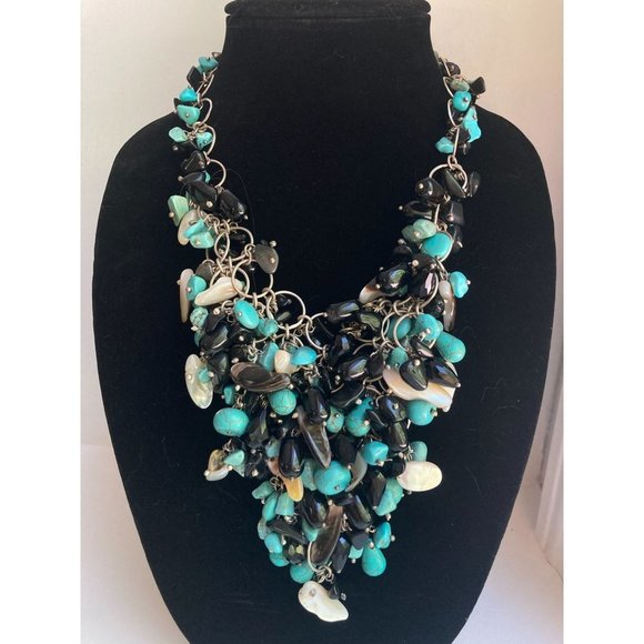 Black Obsidian/ Blue Dyed Howlite/Faceted Crystal/Shell Statement Bib Necklace - Picture 3 of 6